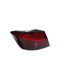 BMW F10 Sol Dış Stop Lambası