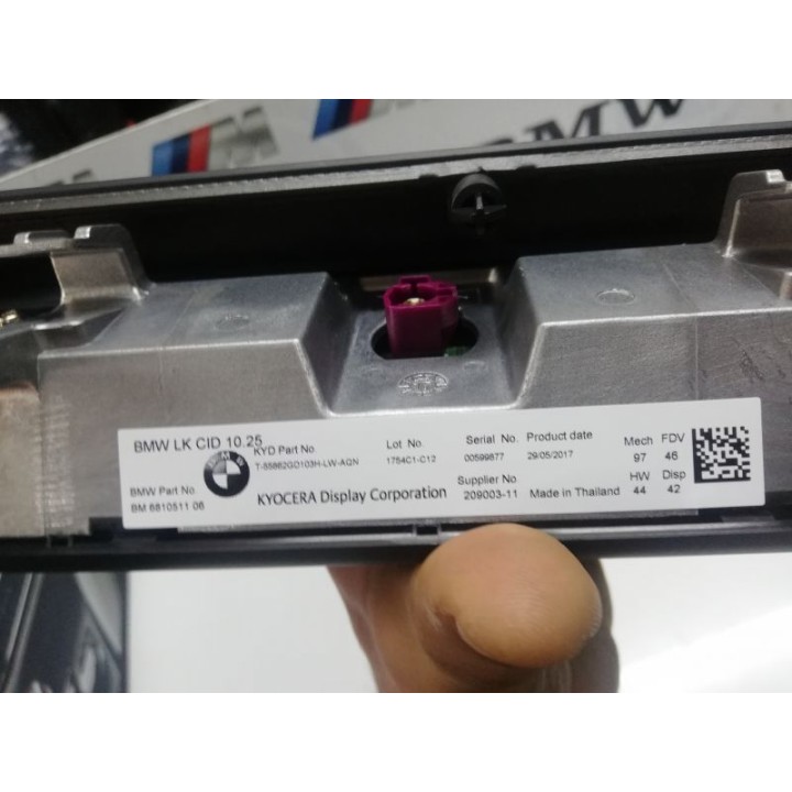 BMW G30 F90 G31 G32 Orta Ekran Büyük - bmwcikma.net