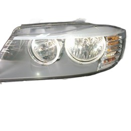 BMW E90 LCI Farı